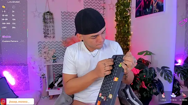 jhosepMoreno online show from April 16, 12:38 pm