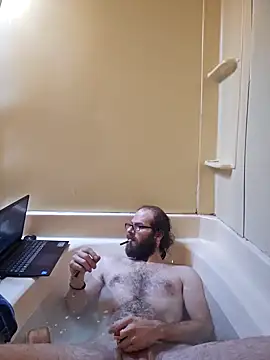 Snapshot of ChristopherMeade chatting on September 13, 8:15 am ChristopherMeade online show from September 13, 8:15 am