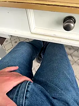 cyclone1212 online show from October 24, 1:35 pm