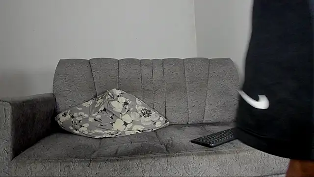 invictu mastercum online show from September 27, 6:33 am