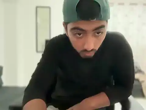 millan 32 online show from November 26, 10:57 pm