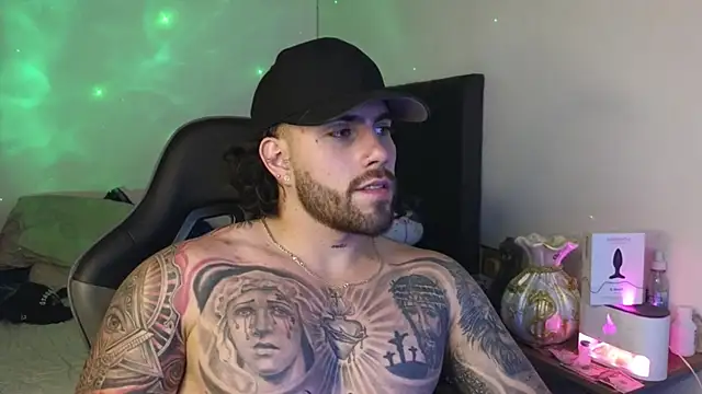 Ades Lowe online show from March 25, 7:12 am