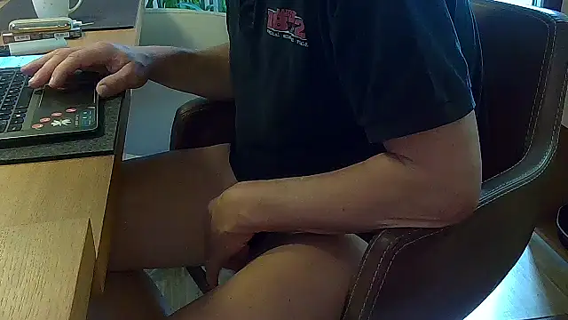 Unique X perience online show from October 20, 12:42 pm