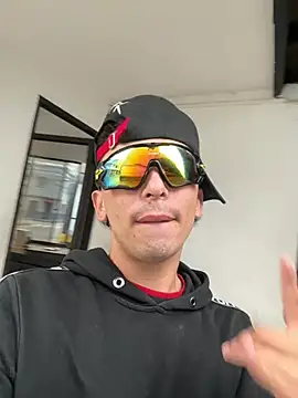 Jacobs0 online show from January 11, 1:04 pm