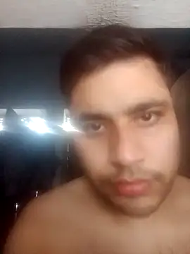 Desirock001 online show from March 7, 11:30 am