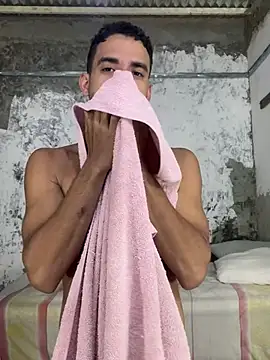 ikaro21 online show from March 3, 5:48 am