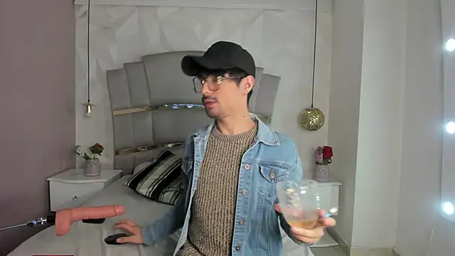 BryCams3 online show from September 13, 1:06 am