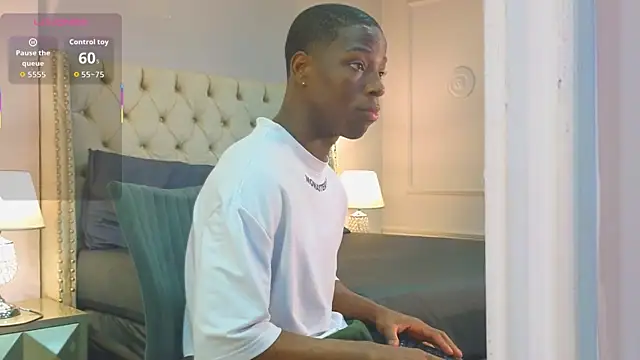 CharlesBrown  online show from November 18, 12:31 pm