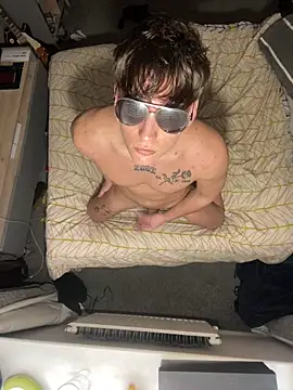 naughtyboy0124 online show from February 7, 1:40 pm