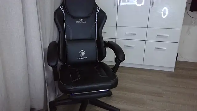 Milo9210 online show from October 10, 10:12 pm