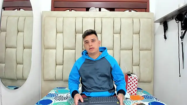 DevilWisp online show from November 10, 6:07 am