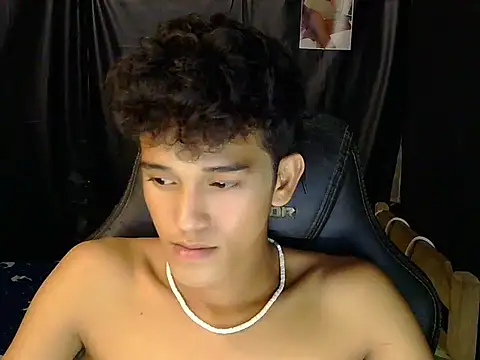 kenbigcockxx online show from March 13, 2:35 pm