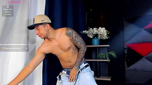 jaze bradley online show from September 26, 11:41 am