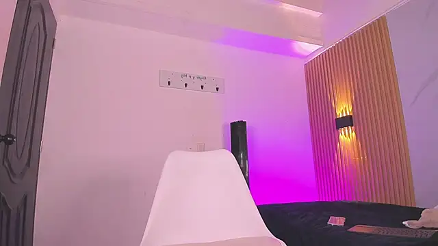 austin rouse online show from November 7, 7:39 pm