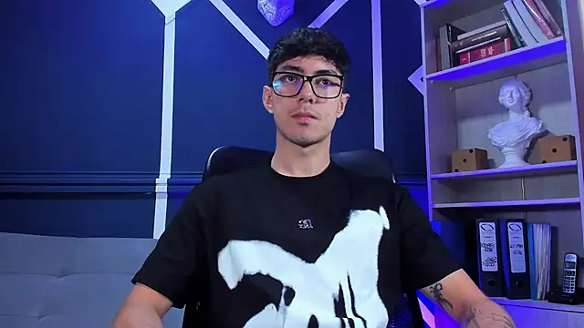 etham wolf  online show from October 2, 1:59 pm