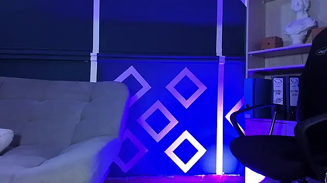 etham wolf  online show from September 12, 3:45 pm