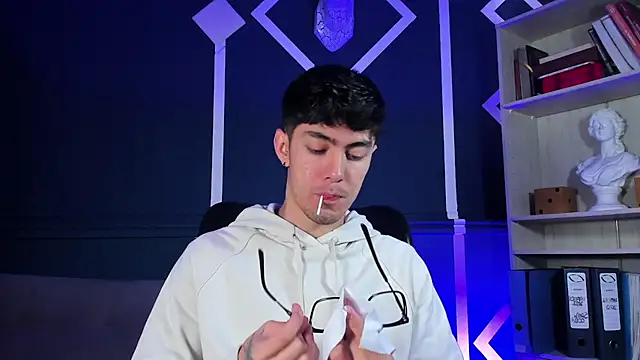 etham wolf  online show from September 19, 1:00 pm