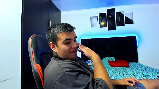 thiago  cp01 online show from November 22, 7:08 am