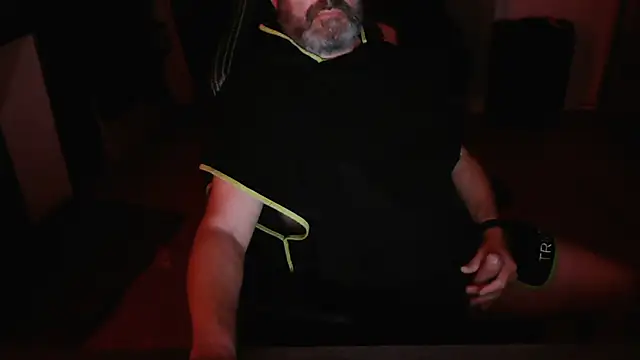 Hairyfred73 online show from October 13, 3:56 am