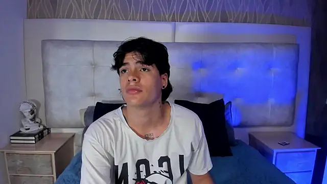 BenitoSaenz online show from February 5, 1:40 pm