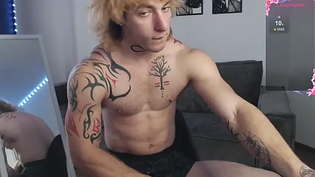 Brendan  Piks online show from October 19, 10:18 am