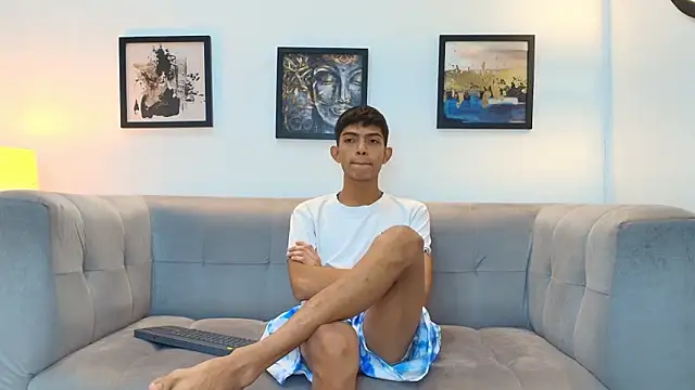 PRETTY SEX1 online show from January 17, 1:47 pm