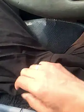 randheerthakur  online show from January 14, 12:54 pm