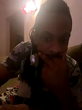 Snapshot of Taydagr8 chatting on October 20, 10:30 am Taydagr8 online show from October 20, 10:30 am