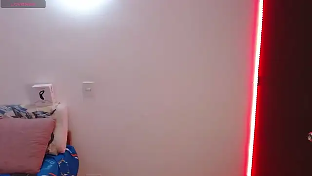 axel davis  online show from October 11, 3:21 am