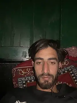 lyath3245 online show from April 2, 7:33 pm