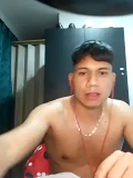 axelvega  online show from March 8, 5:22 am