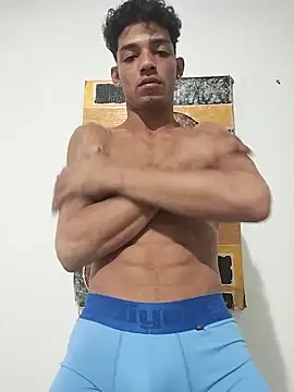 Brayanellatino online show from March 15, 12:18 am