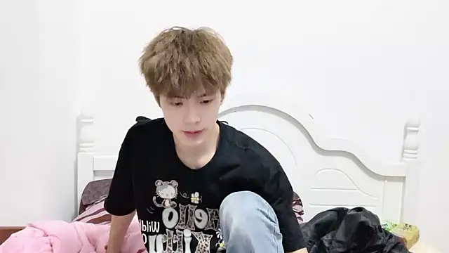 linger2563 online show from October 11, 2:54 pm