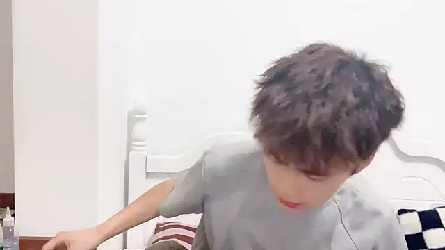 linger2563 online show from September 25, 11:53 am