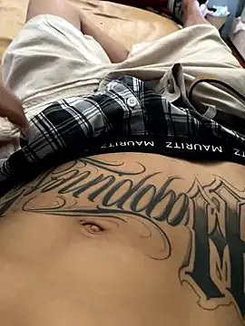 erectocontigo69 online show from November 29, 2:52 pm