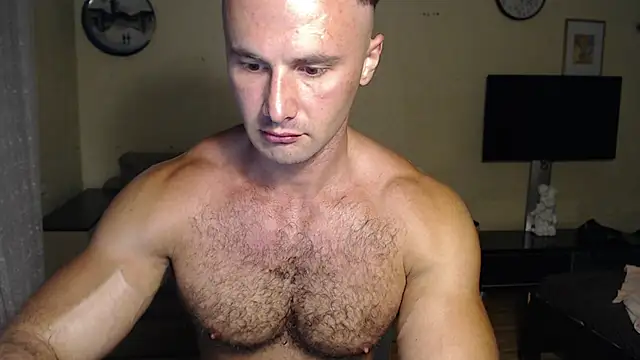 Snapshot of muscle_uncut chatting on September 15, 4:52 pm muscle uncut online show from September 15, 4:52 pm