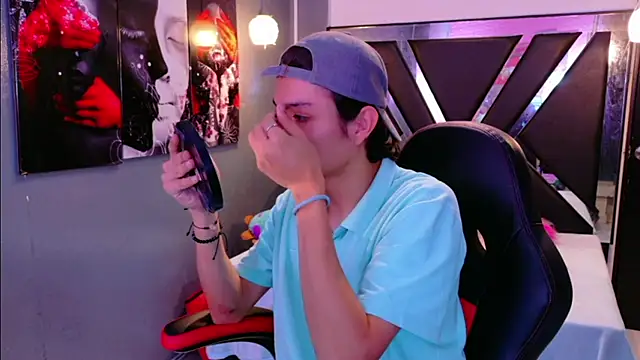 alandelrey57 online show from February 10, 8:57 pm