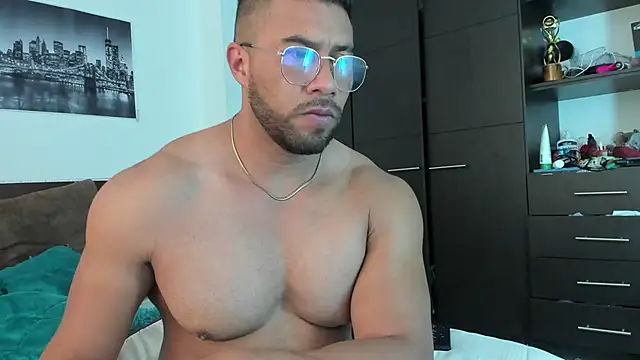 AntonyDAngelo25 online show from February 16, 5:00 pm