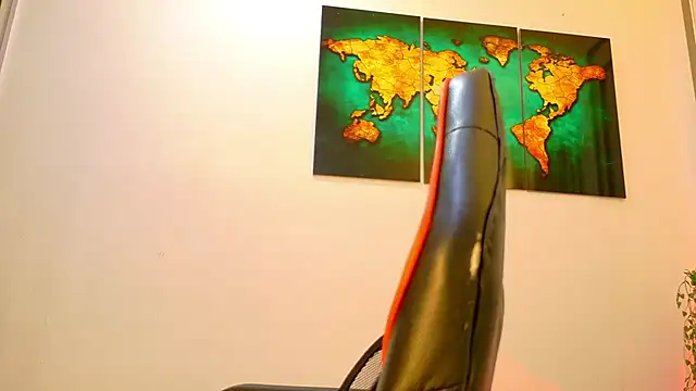 ALANNFERRER online show from November 15, 11:34 am