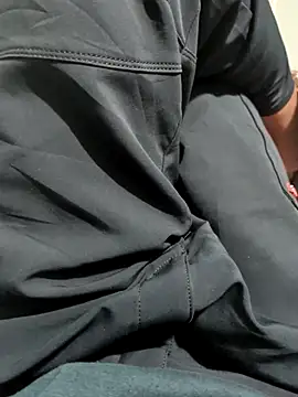 jyohorny online show from October 30, 4:08 pm