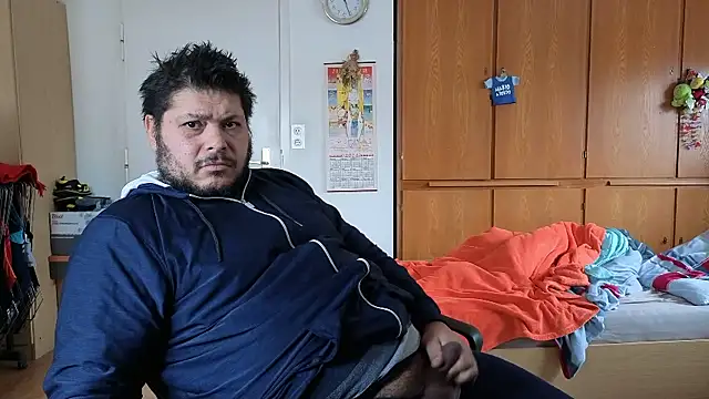 Badeanzug online show from January 6, 9:24 am