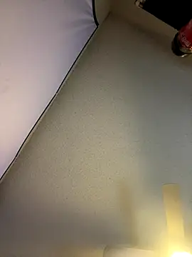 Triggerhappycj100 online show from November 26, 9:51 pm