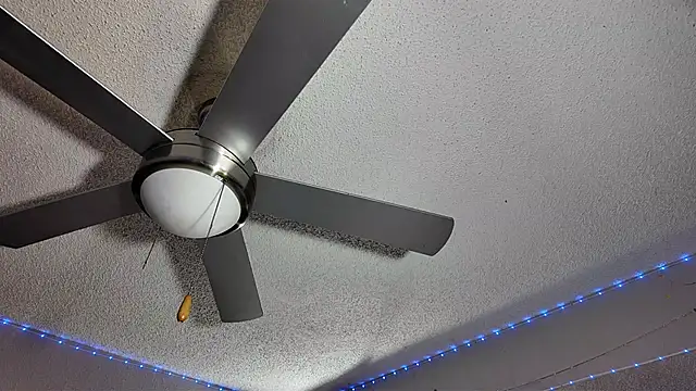 Triggerhappycj100 online show from March 14, 8:54 am