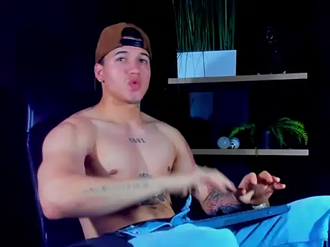 rocoo santos online show from April 14, 6:40 pm