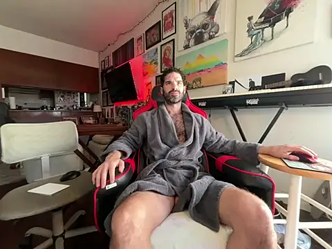 Pupscritch online show from March 25, 4:55 pm