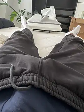 germanboy44 online show from February 26, 8:04 am