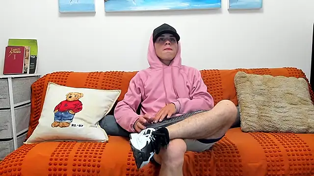 alex-golden online show from September 20, 4:18 pm