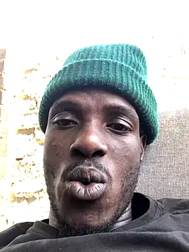 cuminsidebby online show from October 17, 9:57 am