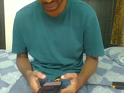 Snapshot of Naughty_Boy_Telugu chatting on October 20, 9:46 am Naughty Boy Telugu online show from October 20, 9:46 am