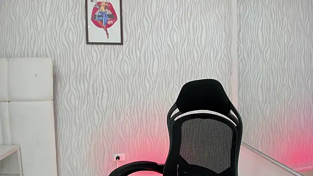 dylan jacobx online show from December 13, 8:37 pm